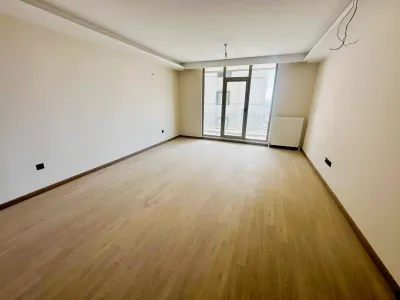KÖŞE GENİŞ BALKON MANZARALI E.BANYOLU KREDİ VE TAKASA UYGUN 2+1 — fotoğraf 3