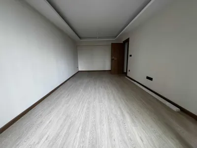 GENİŞ FERAH BAHÇE KULLANIMI E.BANYOLU KREDİ VE TAKASA UYGUN 2+1 — fotoğraf 17