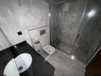 GENİŞ FERAH BAHÇE KULLANIMI E.BANYOLU KREDİ VE TAKASA UYGUN 2+1 — fotoğraf 31