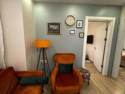 ERENKÖY E.EFENDİ'DE OTOPARK+ FULL EŞYALI TEMİZ ÖZEL DEKOR 2+1 — fotoğraf 11