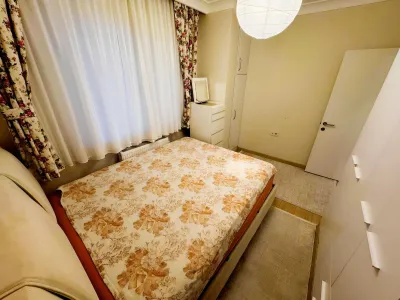 ERENKÖY E.EFENDİ'DE OTOPARK+ FULL EŞYALI TEMİZ ÖZEL DEKOR 2+1 — fotoğraf 17