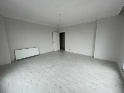 TANDOĞAN CAD.ÜZERİ K.CAM BALKON KREDİ UYGUN HAST.METRO YAKIN 2+1 — fotoğraf 32